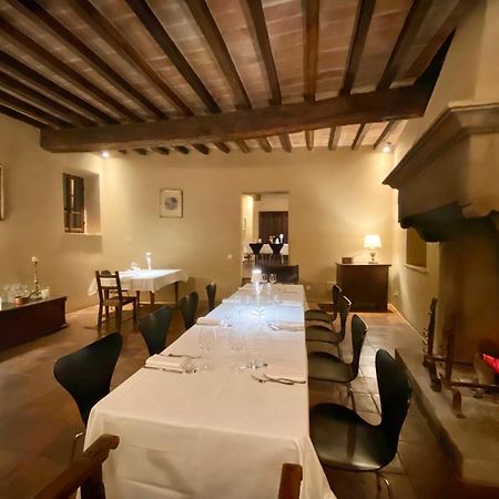 Castello Di Viano Villa Bagian luar foto